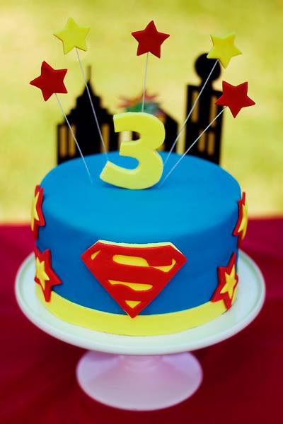 SUPERHERO BIRTHDAY PARTY BATMAN CAPTAIN AMERICA SPIDERMAN FREE PRINTABLES