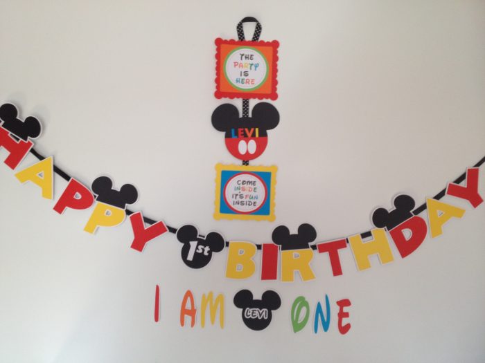 FREE Printable Mickey Mouse Door Sign | Ellierosepartydesigns.com