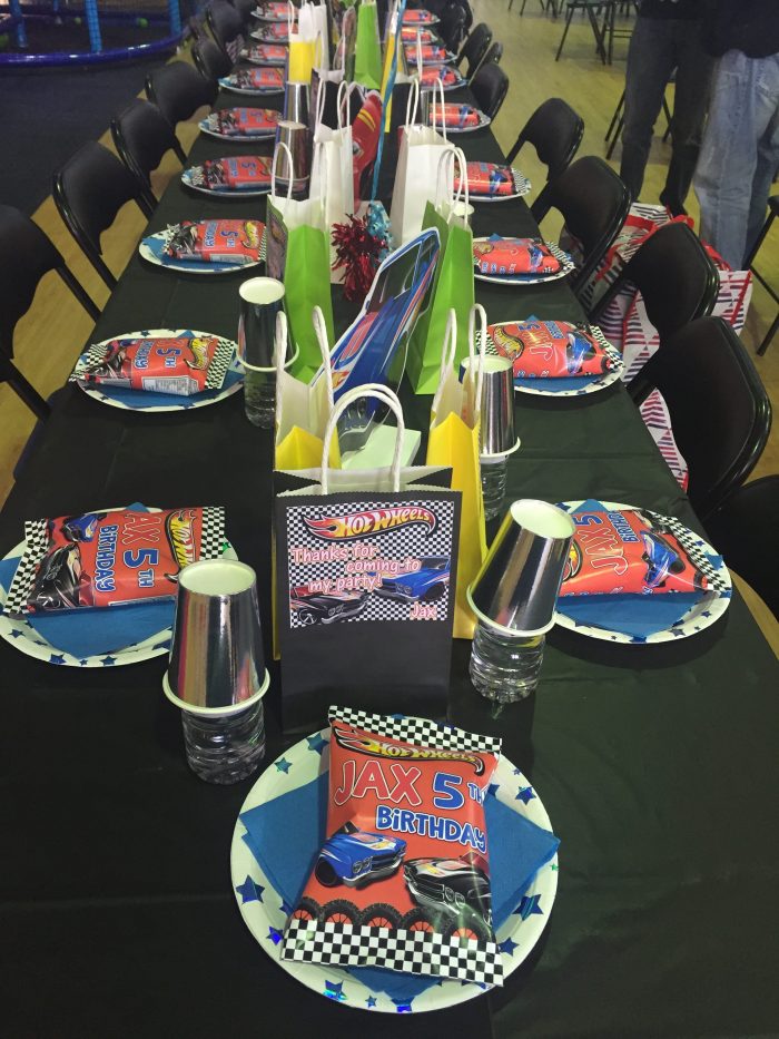 FREE Hot Wheels Centerpiece | Birthday Party Ideas | Tutorials Included ...